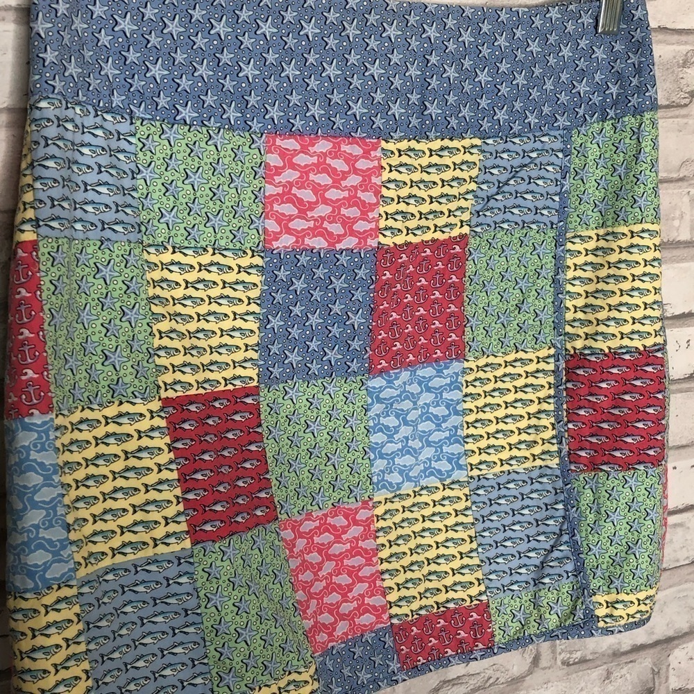 Vineyard Vines sea patchwork mini skirt, 4 - Picture 3 of 6
